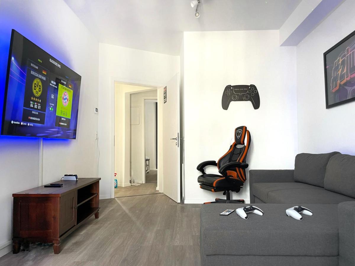 Jaybnb - Gaming Apartment Ps5 65 Zoll 4K Tv Wohnung Mit Balkon Dortmund Exterior foto